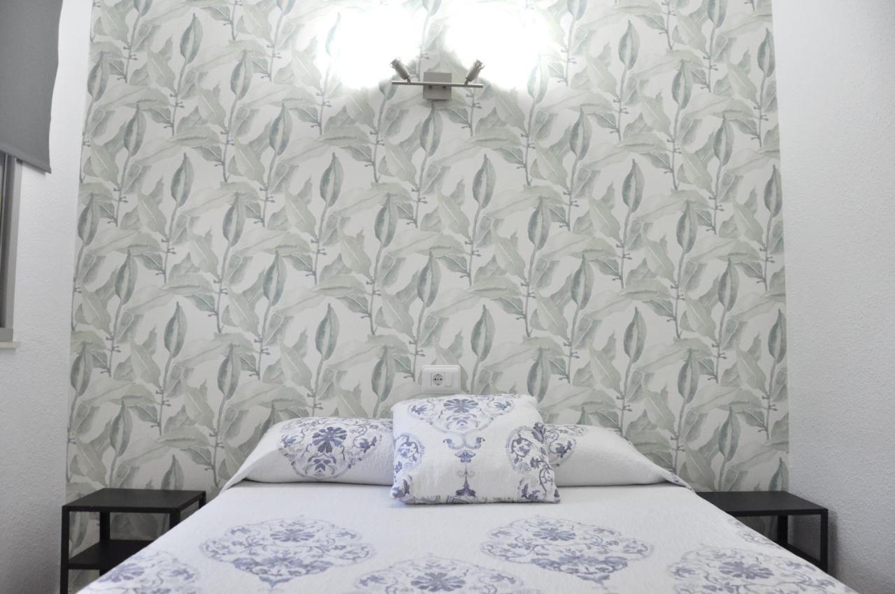 Apartamentos Las Rosas Denia Bagian luar foto