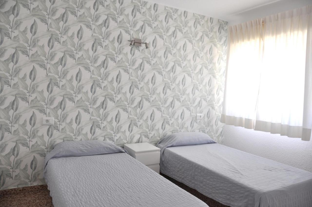Apartamentos Las Rosas Denia Bagian luar foto